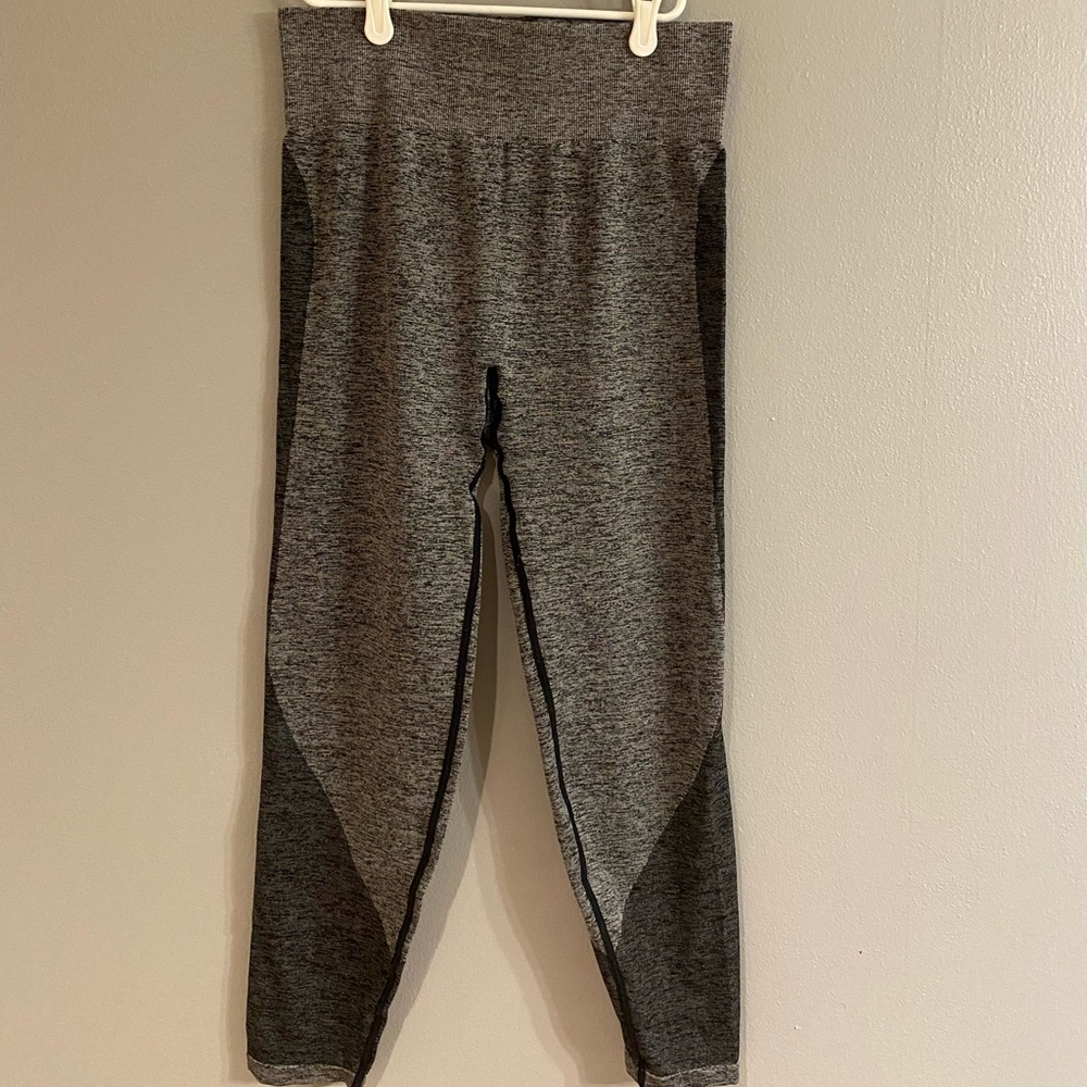PINK Victoria’s Secret Seamless Leggings